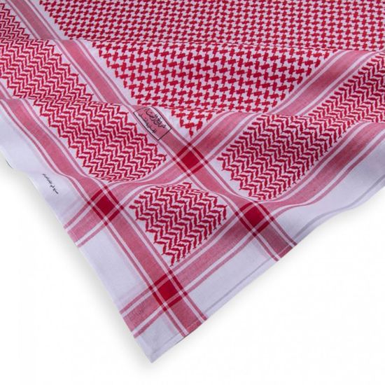 صورة شماغ البسام الختم الاسود الانجليزي