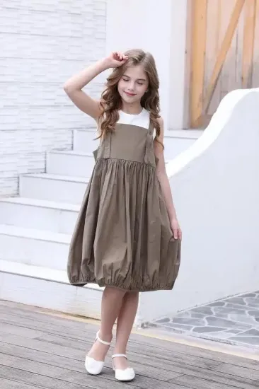 صورة شيال بناتي بني مع بدي ابيض