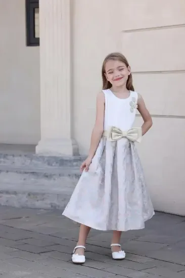 صورة فستان بناتي كت مشجر من الاسفل