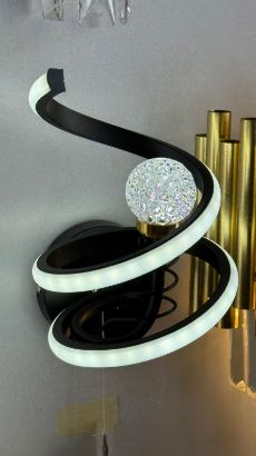 صورة ثريه جداريه