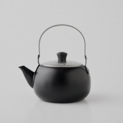 صورة إبريق ياباني من تاكي اسود بغطى فضي 500مل