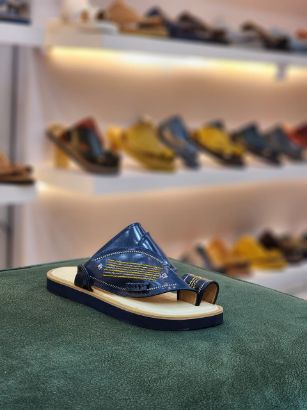 صورة زبيري وطني مطرز ارضيه جلد مديل و22