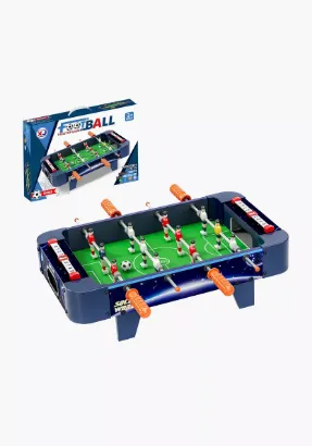 صورة لعبة كرة قدم طاولة (فوسبال) مصغرة، مصممة للعب على الطاولة أو أي سطح مستوي من نجمة الالعاب