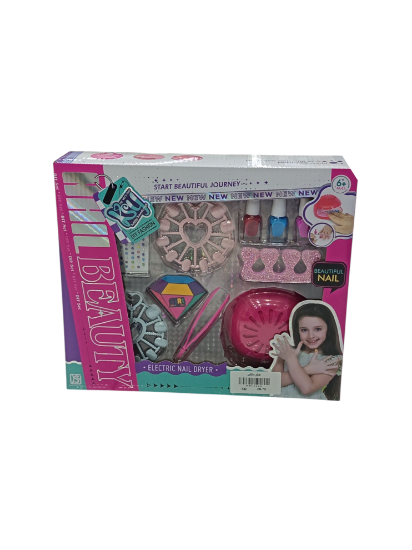 صورة مجموعة تجميل للأظافر مخصصة للأطفال، وتُعرف باسم "ماكينة تلوين أظافر + مونيكير جليتر