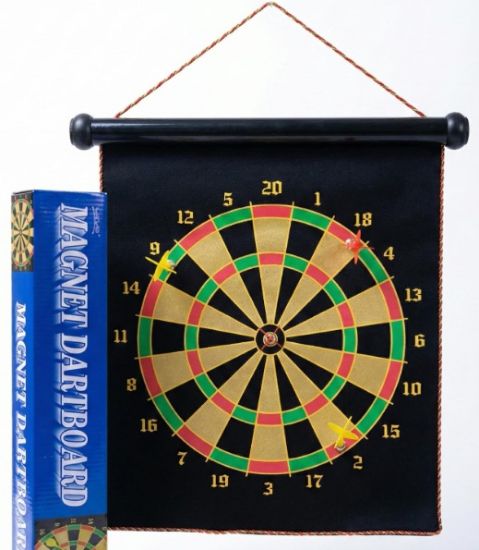 صورة اسهم تصويب  مغناطيس حجم كبير  من نجمة الالعاب