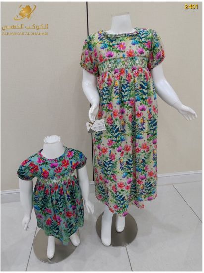 صورة فستان بناتي صيفي مزهر بطبعة فلورية وأكمام مريحة – موديل 2401