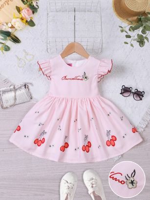 صورة فستان بناتي صيفي مطرز بطبعة كرز وأكمام كشكش – موديل 8