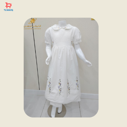 صورة فستان بناتي صيفي مطرّز بالورود بياقة كشكش – موديل 32537