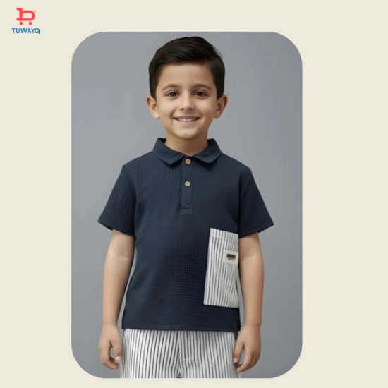 صورة تيشيرت ولادي كحلي بجيب مخطط 4154