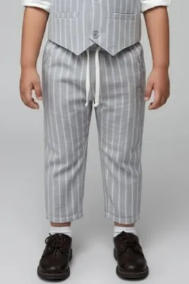 صورة بنطلون ولادي مقلم 4172