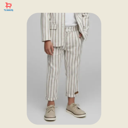 صورة بنطلون ولادي مقلم بلون بيج 4174