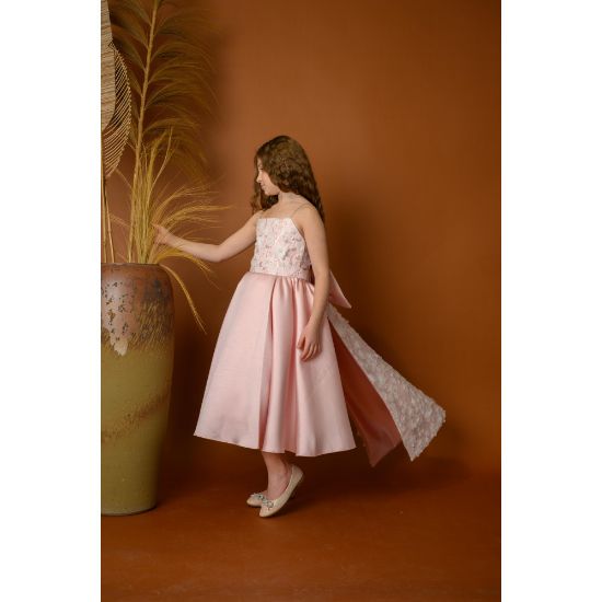 صورة فستان سهرة بناتي مع ذيل طويل بتصميم فاخر - 800