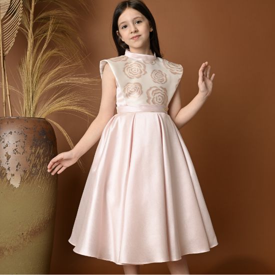 صورة فستان سهرة بناتي بتصميم وردي مزين بالورود - 706