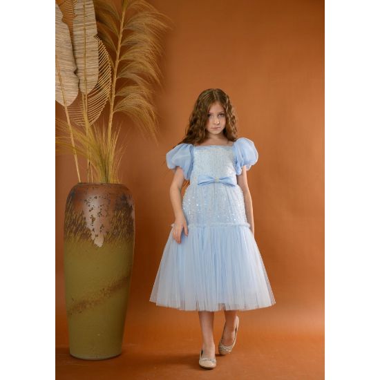 صورة فستان بناتي سهرة لونين منفوش بلمسات براقة