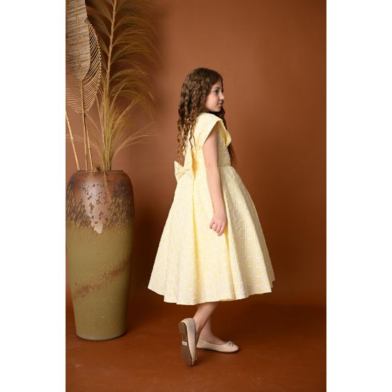 صورة فستان أصفر بناتي أنيق بتصميم كلاسيكي - 734