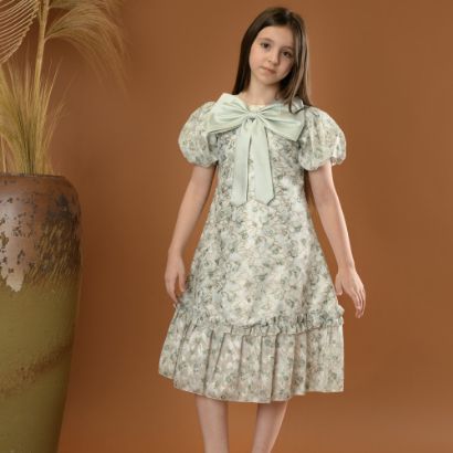 صورة فستان بناتي مع فيونكة كبيرة وأكمام منفوشة - M3556