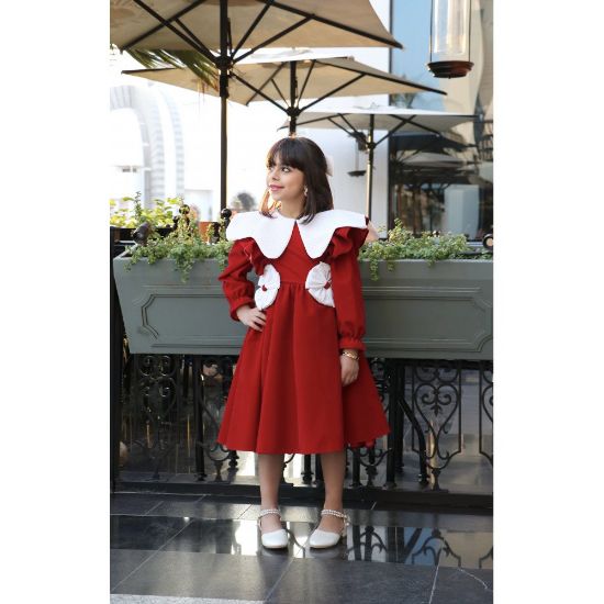 صورة فستان بناتي مخمل أحمر بياقة وفيونكات بيضاء | فستان العيد الكلاسيكي - 1116