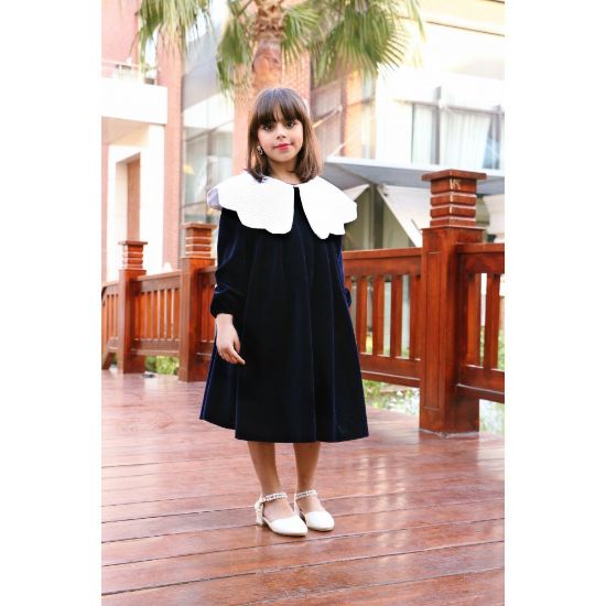 صورة فستان بناتي مخمل كحلي بياقة منقوشة | أناقة شتوية راقية - 1115