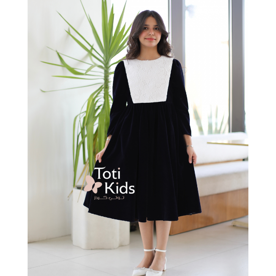 صورة فستان بناتي مخمل بـلونين بصدر مطرز | تصميم شتوي بزهور - 1118