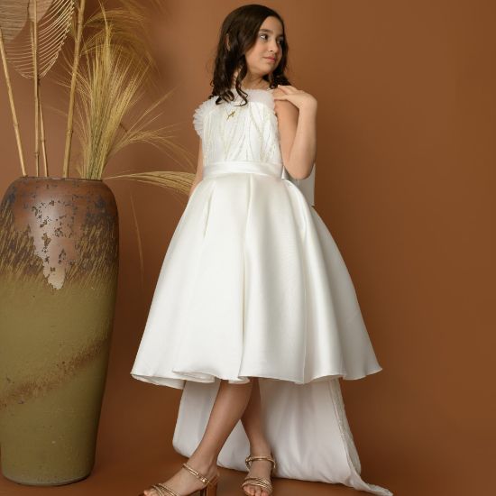 صورة فستان بناتي سهرة بتصميم ذيل وتطريز ناعم - M3605