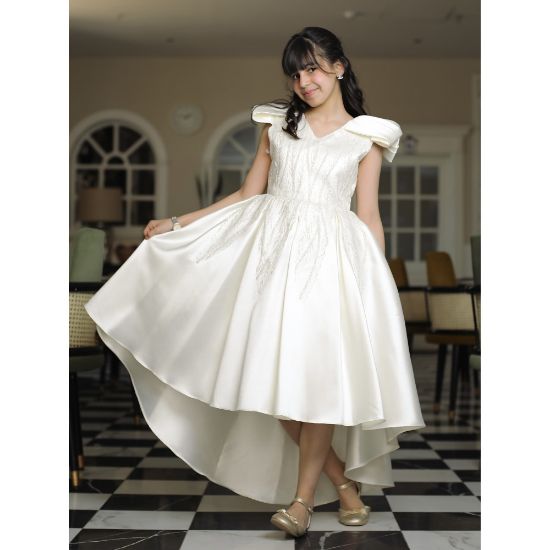 صورة فستان سهرة بناتي بإطلالة ملكية وبتطريز فضي - 832