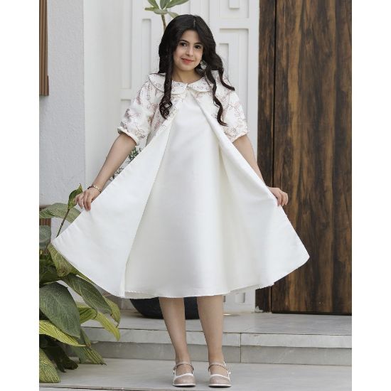 صورة طقم فستان بناتي قطعتين | جاكيت مطرز روز وفستان ميكادو - 1184