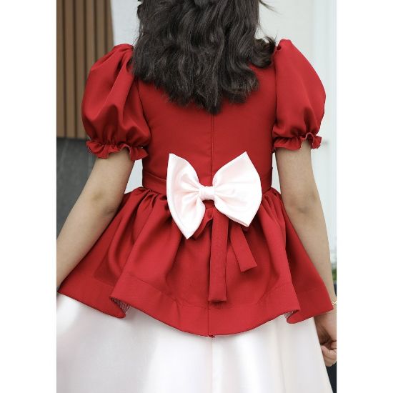 صورة فستان بناتي أحمر بقصة بيبلوم وردي فاتح | تصميم أزرار زينة - 1163