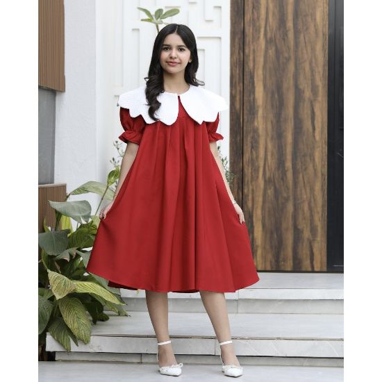 صورة فستان بناتي كلوش واسع بياقة جاكار | ألوان (أحمر، عودي، ليموني) - 1160