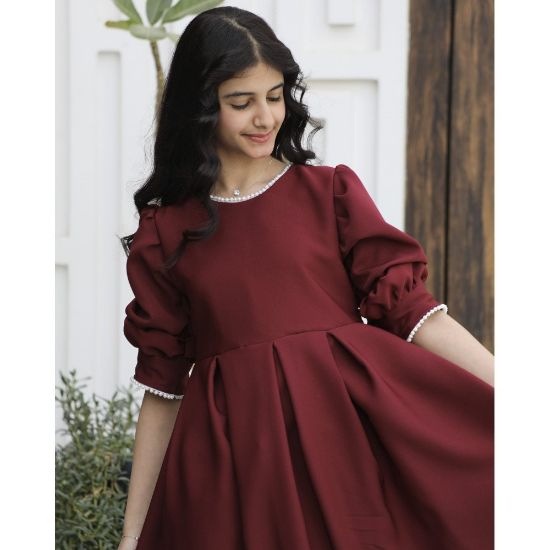 صورة فستان بناتي عودي مرصع باللؤلؤ على الياقة والأكمام - 1167