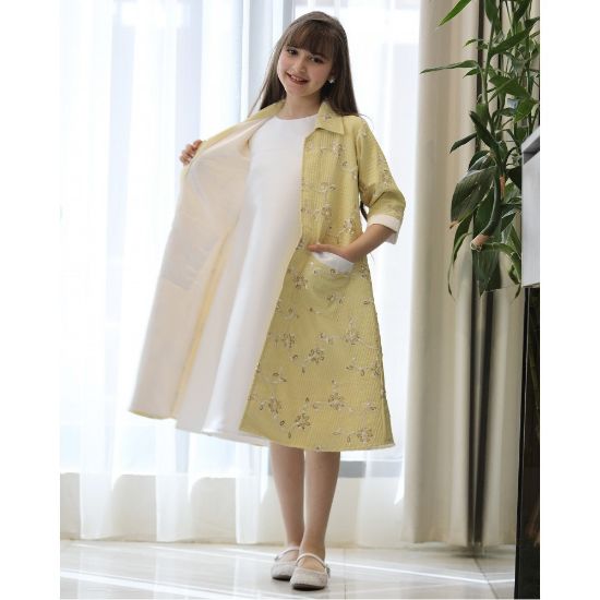 صورة طقم بناتي فستان وجاكيت مشجر أصفر بجيبين خارجية | تصميم رسمي - 1193