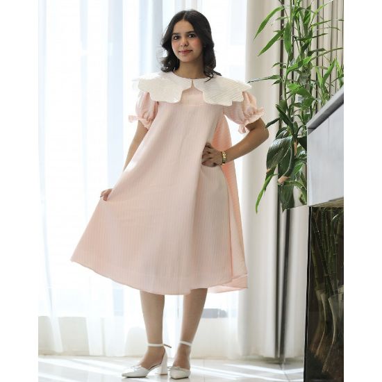 صورة فستان بناتي مخطط بتصميم خصر مفتوح ودلعة بيضاء راقية - 1226