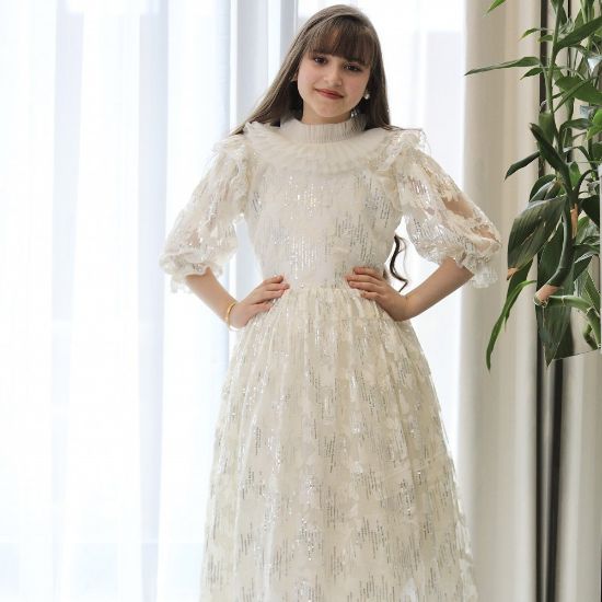 صورة فستان بناتي مطرز لمعة بياقة كشكشة وأكمام "باف" فاخرة - 1211