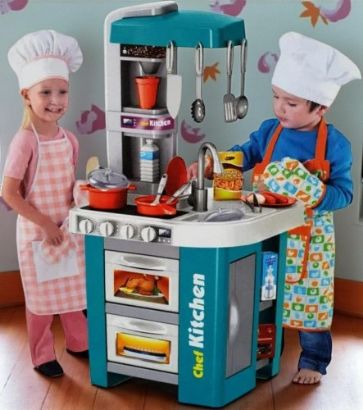 صورة مطبخ اطفال كبير