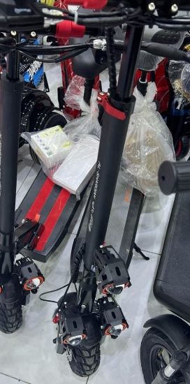 صورة سكوترين كهربائي 3 كشافات  48 فولت