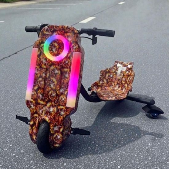 صورة سكوتر درفت أكشن صغير 36 فولت بثلاث عجلات