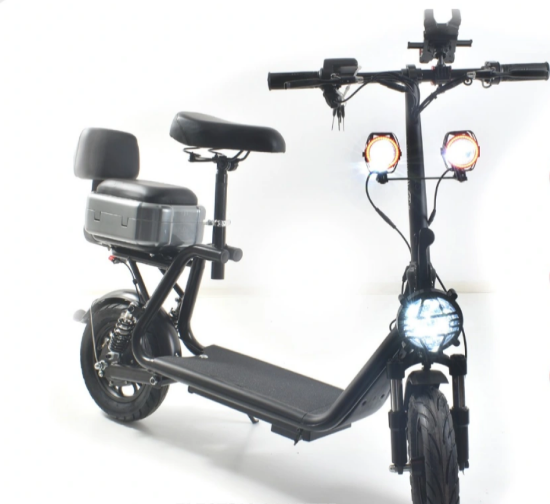 صورة سكوتر ابو سلة 3 كشافات حجم كبير