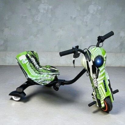 صورة سكوتر درفت صغير ذكي بطبعات خضراء 36 فولت بثلاث عجلات