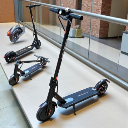 صورة سكوتر كهربائي موديل 2025