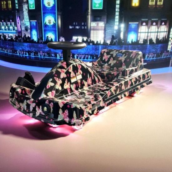 صورة سكوتر كريزي 36 فولت بطبعة فراشات