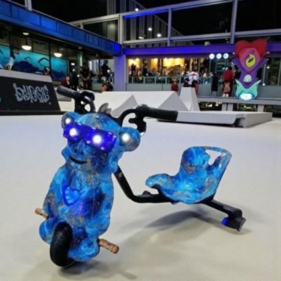 صورة سكوتر ميني بتصميم دب كرتوني مبتكر