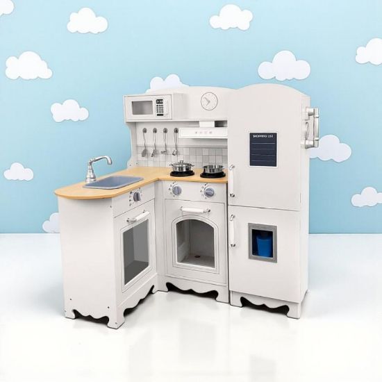 صورة مطبخ ألعاب تفاعلي للأطفال مع أدوات كهربائية