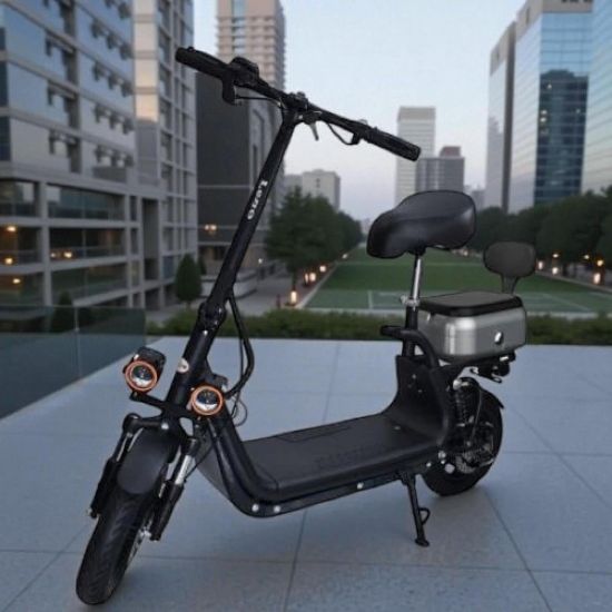 صورة سكوتر كهربائي للكبار ببطارية قوية 48 فولت