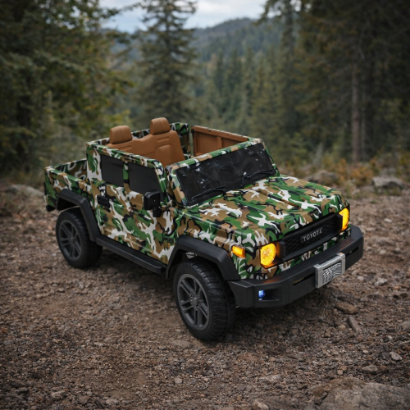 صورة سيارة أطفال كهربائية بتصميم عسكري