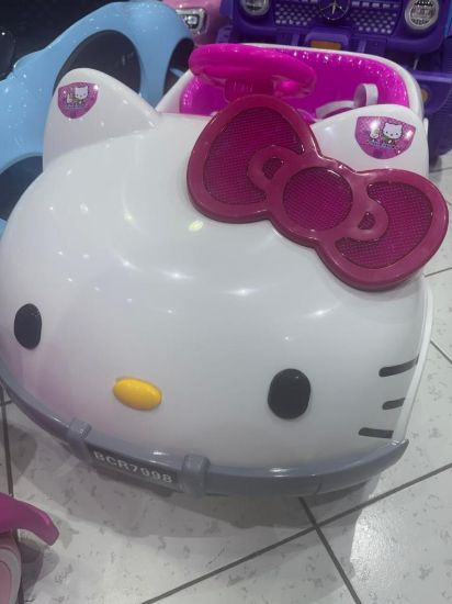 صورة سيارة أطفال كهربائية هلو كيتي