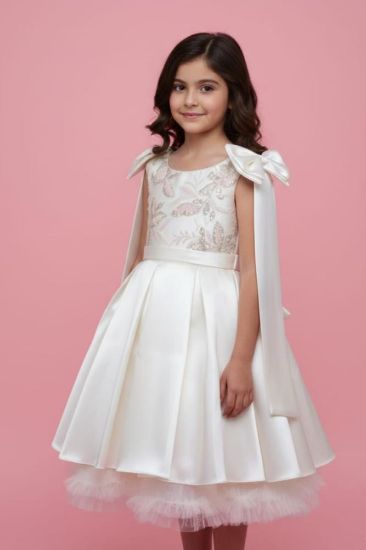 صورة فستان سهرة لمسات الموضة العصريه السكري