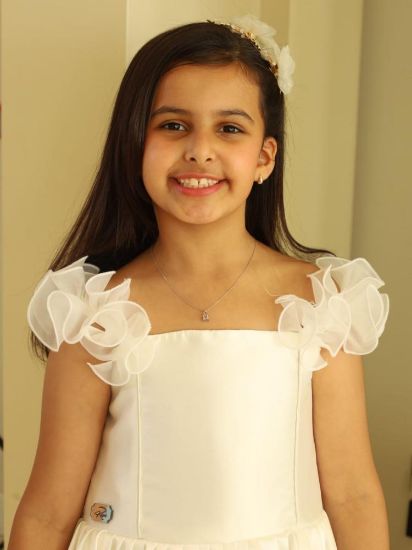 صورة فستان سهره كلاسيكي راقي لحمي