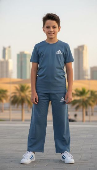 صورة طقم "أناقة الهدوء" القطنية من adi