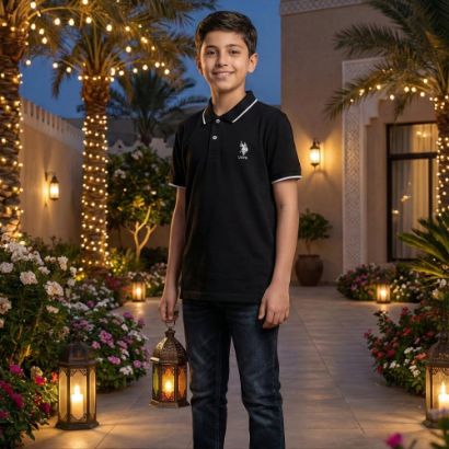 صورة تيشيرت بولو اسود