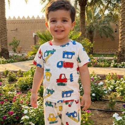 صورة طقم "مُهندس المستقبل" – قطني مريح بطباعات الآليات