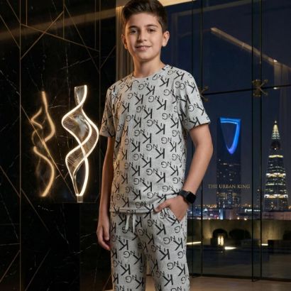 صورة طقم "ميكي كلاسيك" للأولاد